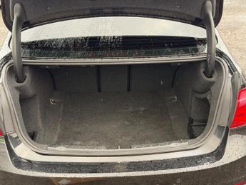 BMW 3 SERIES 2.0 320d SE Saloon 4dr Diesel Auto Euro 6 (s/s) (190 ps)