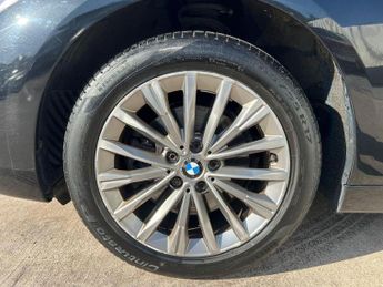 BMW 2 SERIES ACTIVE TOURER 2.0 220d Luxury Auto xDrive Euro 6 (s/s) 5dr