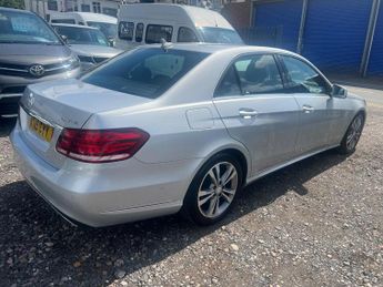MERCEDES-BENZ E CLASS 2.1 E220 BlueTEC SE