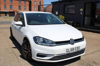 Volkswagen Golf 1.5 TSI EVO SE Nav