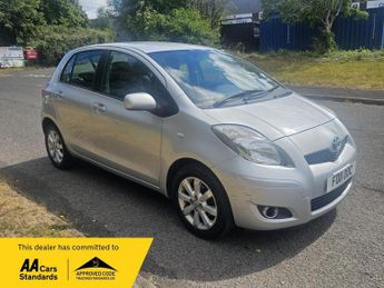 Toyota Yaris 1.33 Dual VVT-i T Spirit Euro 5 (s/s) 5dr