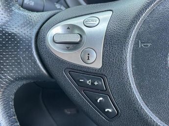 NISSAN JUKE 1.6 Acenta CVT Euro 5 5dr