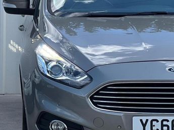 FORD S-MAX 2.0 TDCi Titanium Powershift Euro 6 (s/s) 5dr