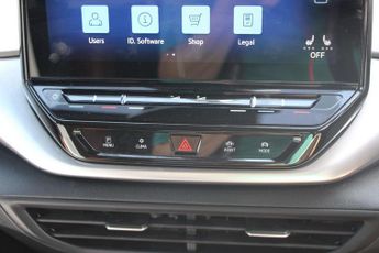 VOLKSWAGEN ID.4 Pro Performance 77kWh 1ST Edition
