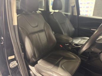 FORD KUGA 2.0 TDCi Titanium X