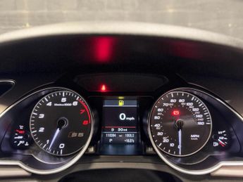 AUDI S5 3.0 TFSI V6