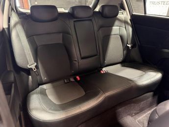 KIA SPORTAGE 2.0 CRDi KX-2