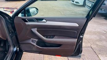 VOLKSWAGEN PASSAT 2.0 TDI BlueMotion Tech GT