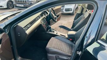 VOLKSWAGEN PASSAT 2.0 TDI BlueMotion Tech GT