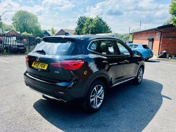 MG HS 1.5 T-GDI Exclusive