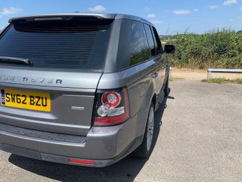 LAND ROVER RANGE ROVER SPORT 3.0 SD V6 SE