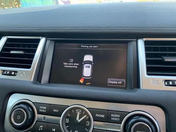LAND ROVER RANGE ROVER SPORT 3.0 SD V6 SE