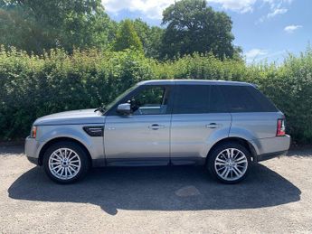 LAND ROVER RANGE ROVER SPORT 3.0 SD V6 SE
