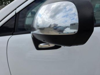 PEUGEOT 3008 1.6 BlueHDi Allure