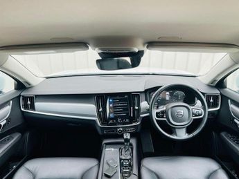 VOLVO V90 2.0 D4 Momentum Auto Euro 6 (s/s) 5dr