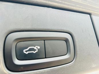 VOLVO V90 2.0 D4 Momentum Auto Euro 6 (s/s) 5dr
