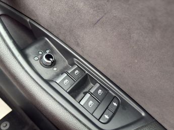 AUDI A4 2.0 TDI ultra S line
