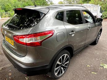 NISSAN QASHQAI 1.6 dCi Tekna
