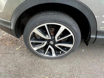 NISSAN QASHQAI 1.6 dCi Tekna