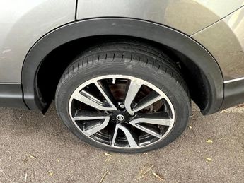 NISSAN QASHQAI 1.6 dCi Tekna
