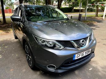 NISSAN QASHQAI 1.6 dCi Tekna