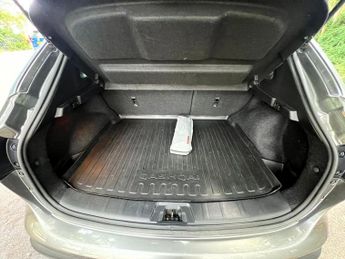 NISSAN QASHQAI 1.6 dCi Tekna