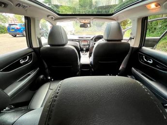NISSAN QASHQAI 1.6 dCi Tekna