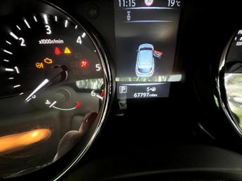 NISSAN QASHQAI 1.6 dCi Tekna