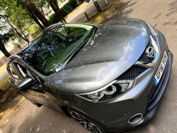 NISSAN QASHQAI 1.6 dCi Tekna