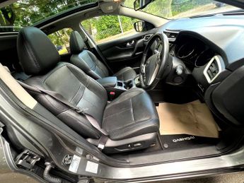 NISSAN QASHQAI 1.6 dCi Tekna