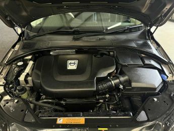 VOLVO XC70 2.0 D3 SE Lux