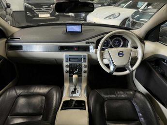 VOLVO XC70 2.0 D3 SE Lux