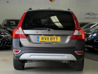 VOLVO XC70 2.0 D3 SE Lux