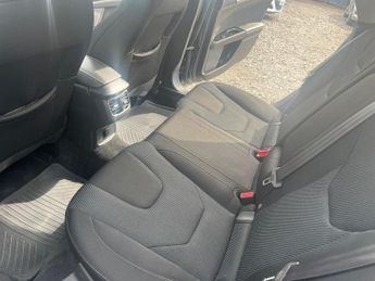 FORD MONDEO 2.0 T EcoBoost Titanium