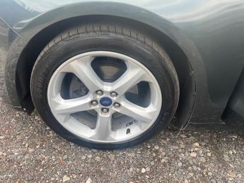 FORD MONDEO 2.0 T EcoBoost Titanium