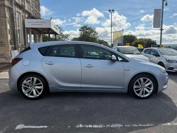 VAUXHALL ASTRA 1.6 16v Tech Line GT Euro 5 5dr