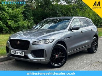 Jaguar F-Pace 2.0 D180 Chequered Flag
