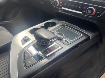 AUDI Q7 3.0 TDI V6 S line Tiptronic quattro Euro 6 (s/s) 5dr