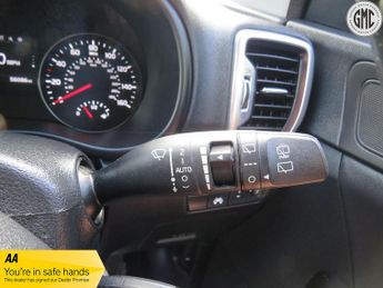 KIA SPORTAGE 1.7 CRDi 3 Full Dealer History, Automatic, Leather