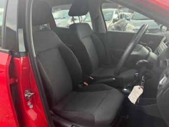 VOLKSWAGEN POLO 1.2 TSI BlueMotion Tech SE Hatchback 5dr Petrol DSG Euro 6 (s/s)