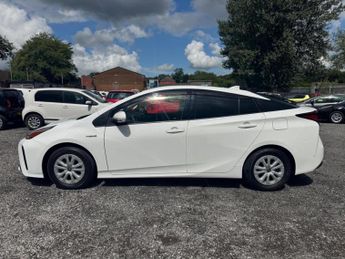 TOYOTA PRIUS 1.8 VVT-h Business Edition Hatchback 5dr Petrol Hybrid CVT Euro 