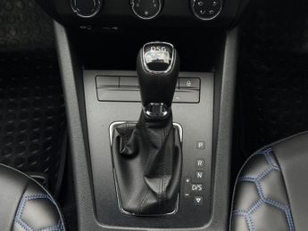 SKODA OCTAVIA 1.6 TDI S DSG Euro 6 (s/s) 5dr