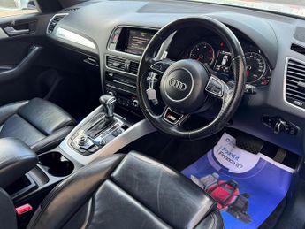AUDI Q5 2.0 TDI S line Plus