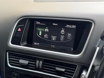 AUDI Q5 2.0 TDI S line Plus