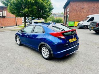 HONDA CIVIC 1.8 i-VTEC ES