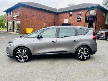 RENAULT GRAND SCENIC 1.5 Signature Nav dCi 110 Auto EDC