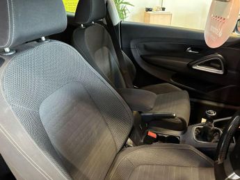 VOLKSWAGEN SCIROCCO 2.0 TDI GT