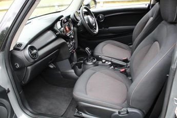 MINI HATCH 1.5 Cooper 3-Door Hatch