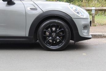 MINI HATCH 1.5 Cooper 3-Door Hatch