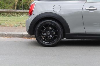 MINI HATCH 1.5 Cooper 3-Door Hatch